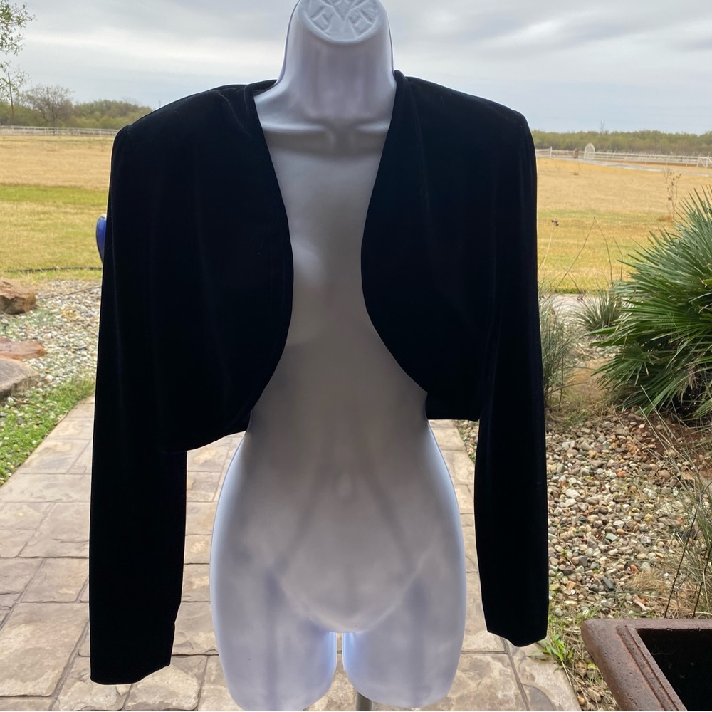 DW3 Vintage Velvet Bolero Jacket; size 4; NWT